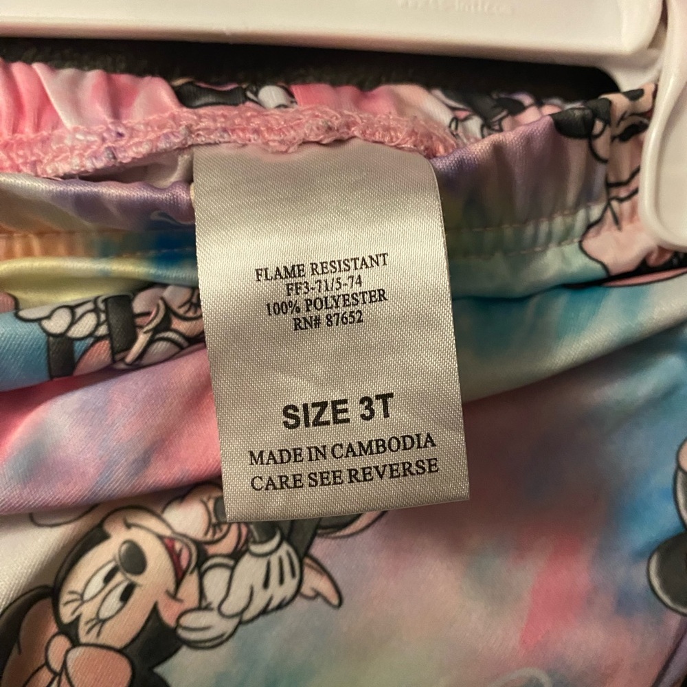 Minnie Mouse Pajama Set - Picture 5 of 5